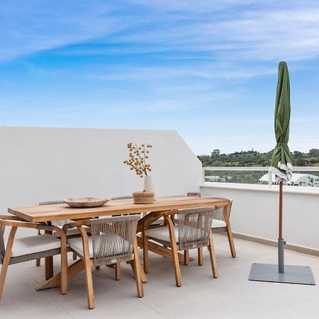 Casa Urban Gardens Apartment Estepona Luaran gambar