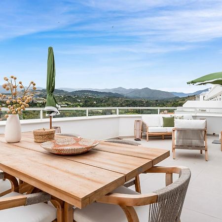 Casa Urban Gardens Apartment Estepona Luaran gambar