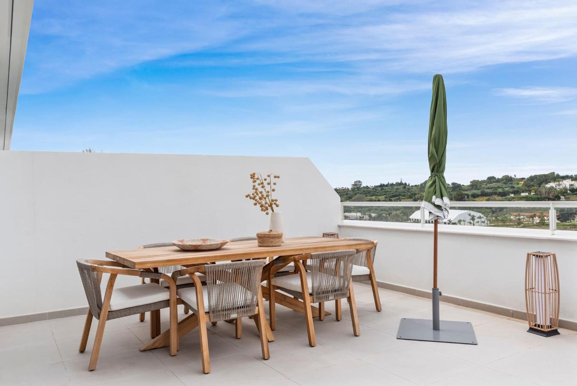 Casa Urban Gardens Apartment Estepona Luaran gambar