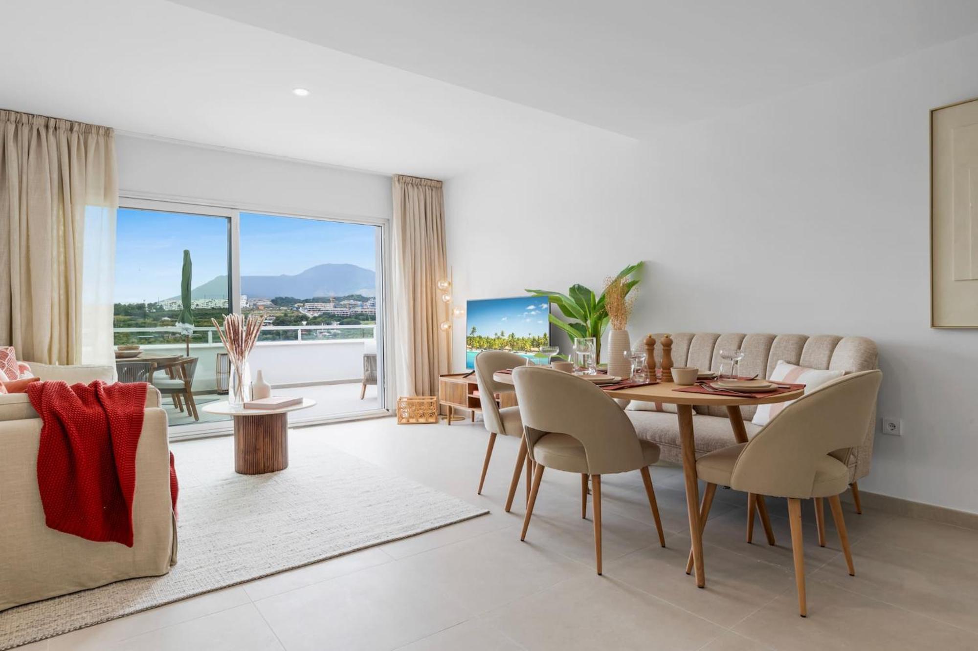 Casa Urban Gardens Apartment Estepona Luaran gambar